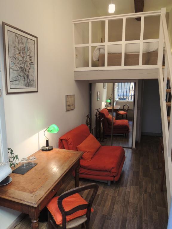 Bed And Breakfast Jardin De Marie Aix-en-Provence Rom bilde